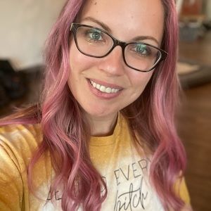 Meet your Posher, Daniella